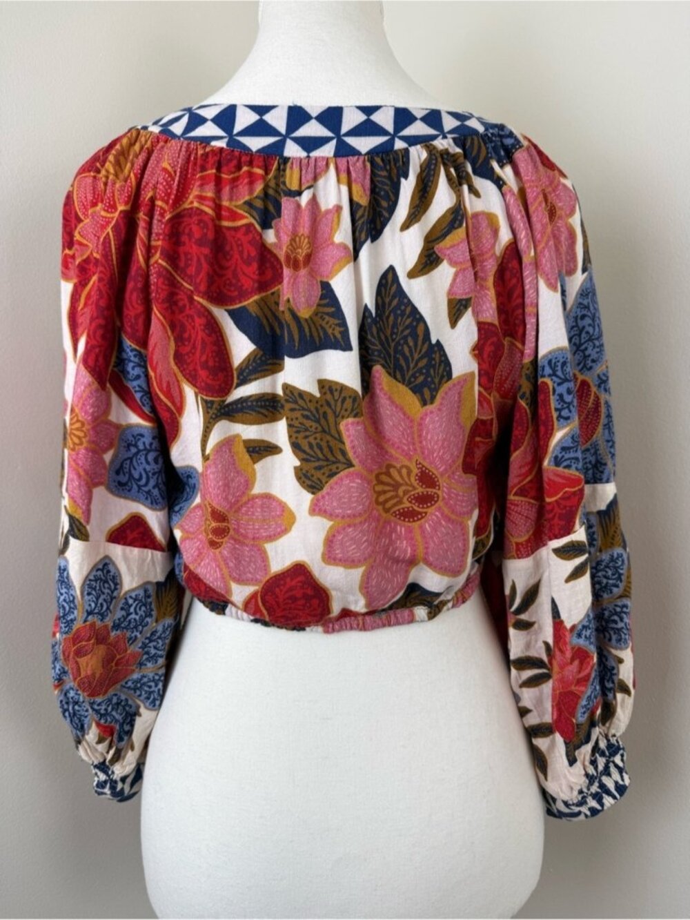 Farm Rio Printed Top Size P (Small) - Picture 4 of 8